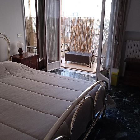 Artemide Apartment Bari Luaran gambar