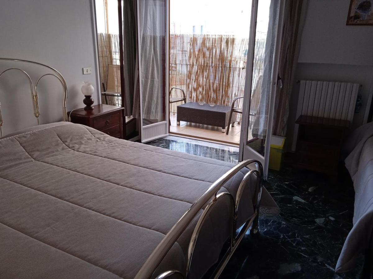 Artemide Apartment Bari Luaran gambar